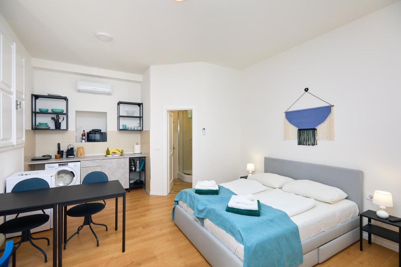 Dominium Premium Location Suites ドゥブロブニク エクステリア 写真