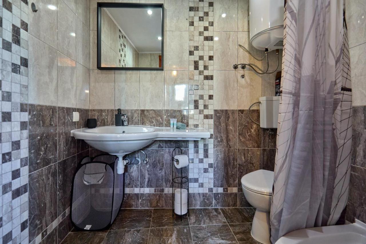 Dominium Premium Location Suites ドゥブロブニク エクステリア 写真